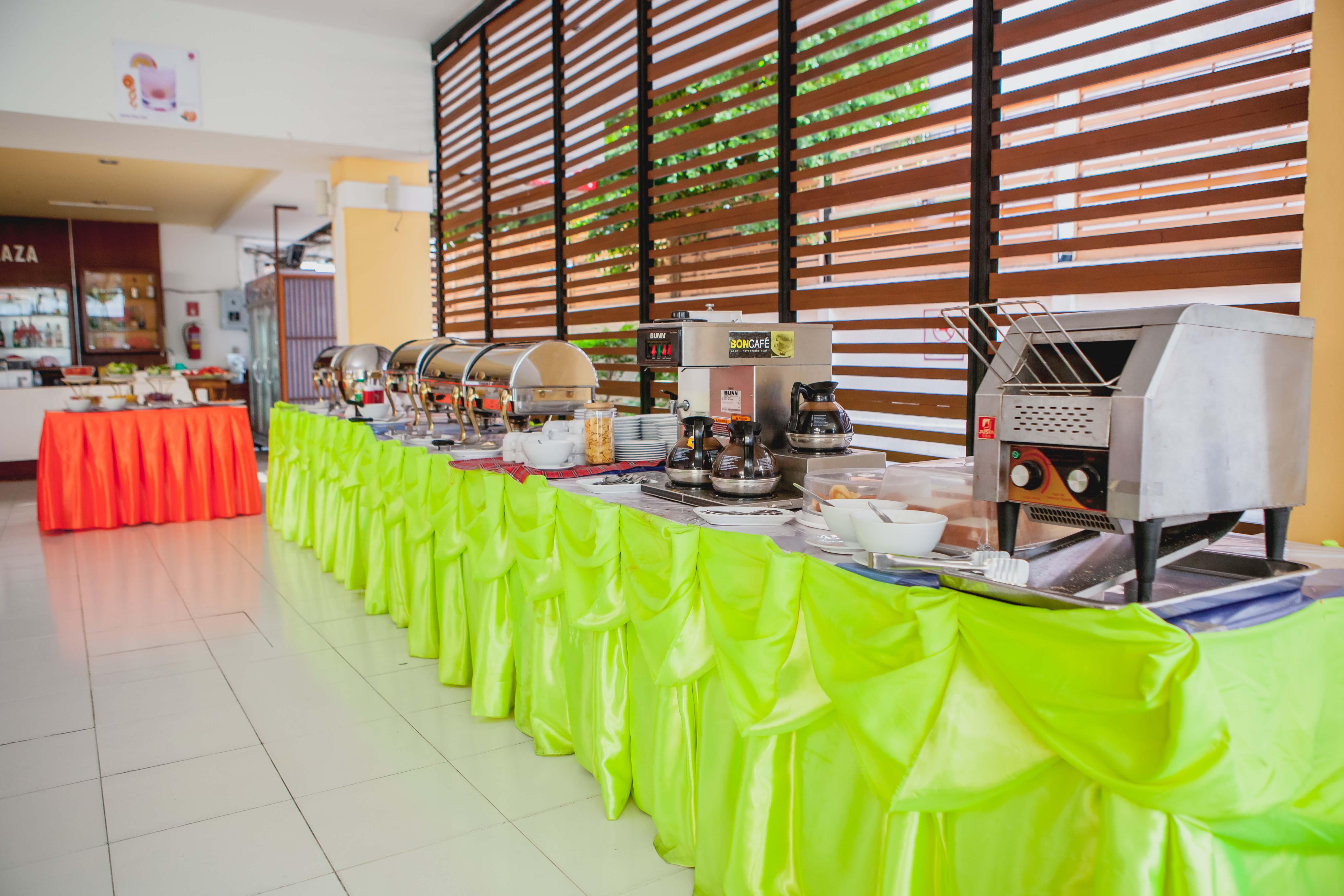 Eastiny Plaza Hotel Pattaya Luaran gambar