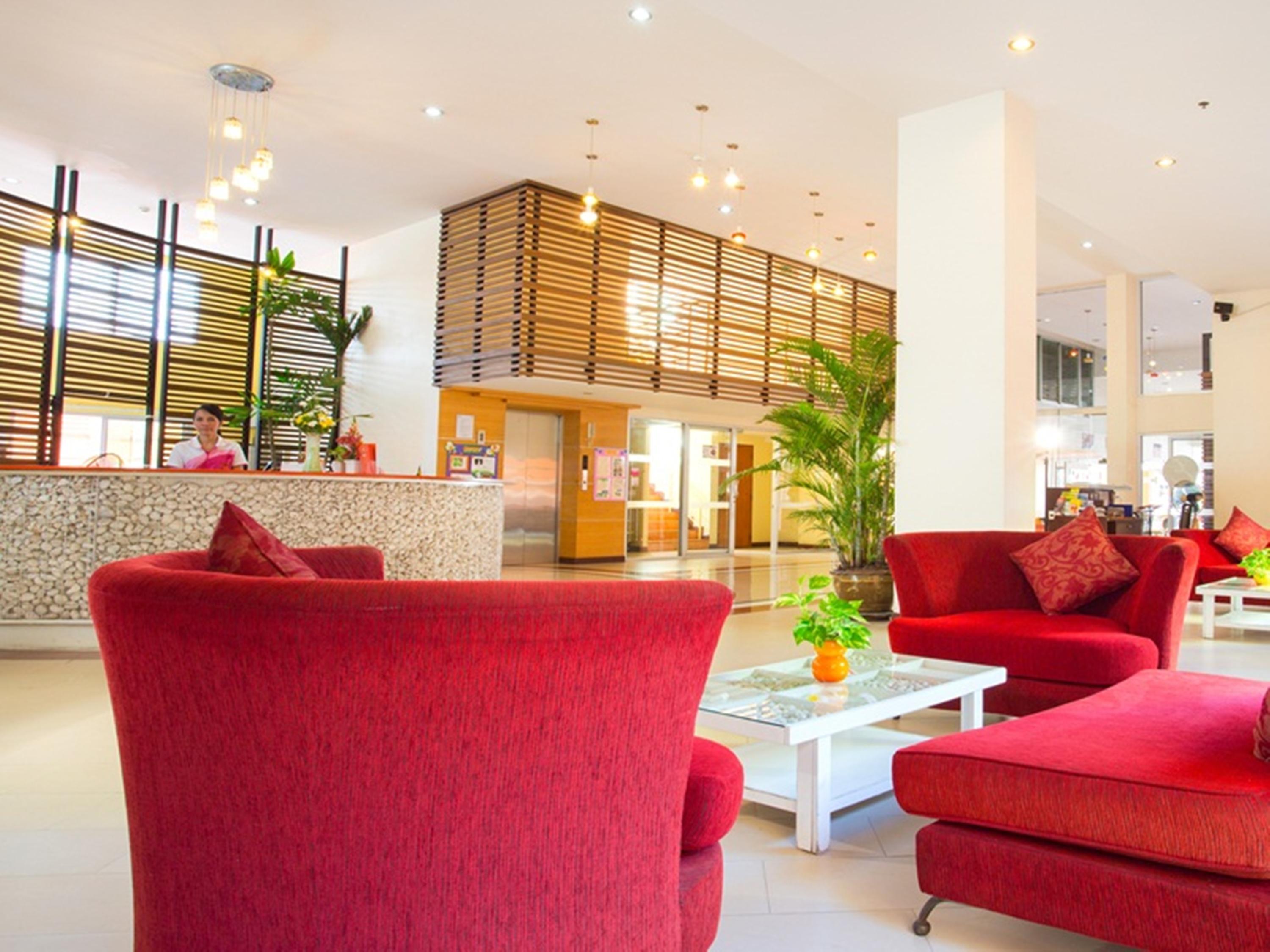 Eastiny Plaza Hotel Pattaya Luaran gambar