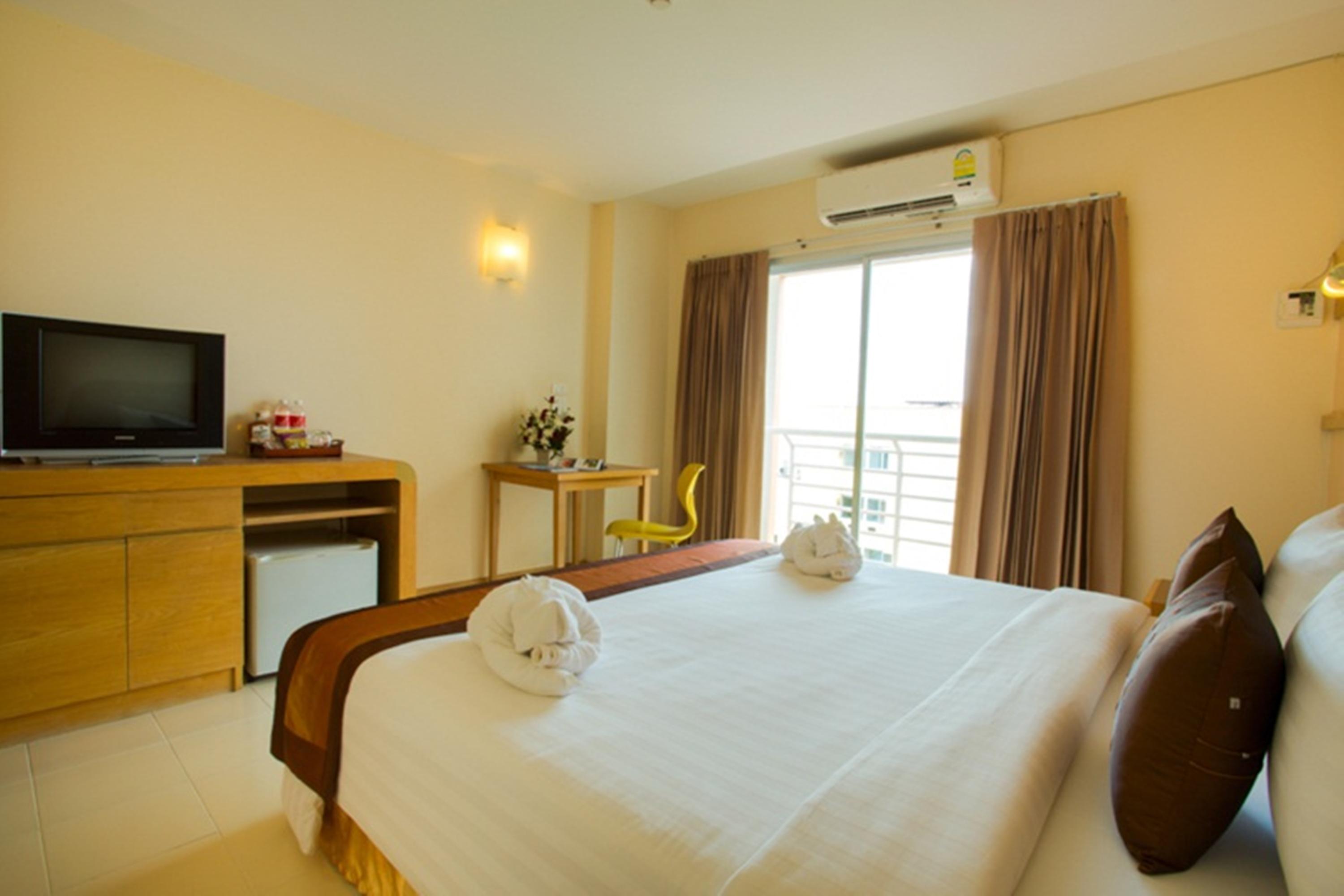 Eastiny Plaza Hotel Pattaya Luaran gambar