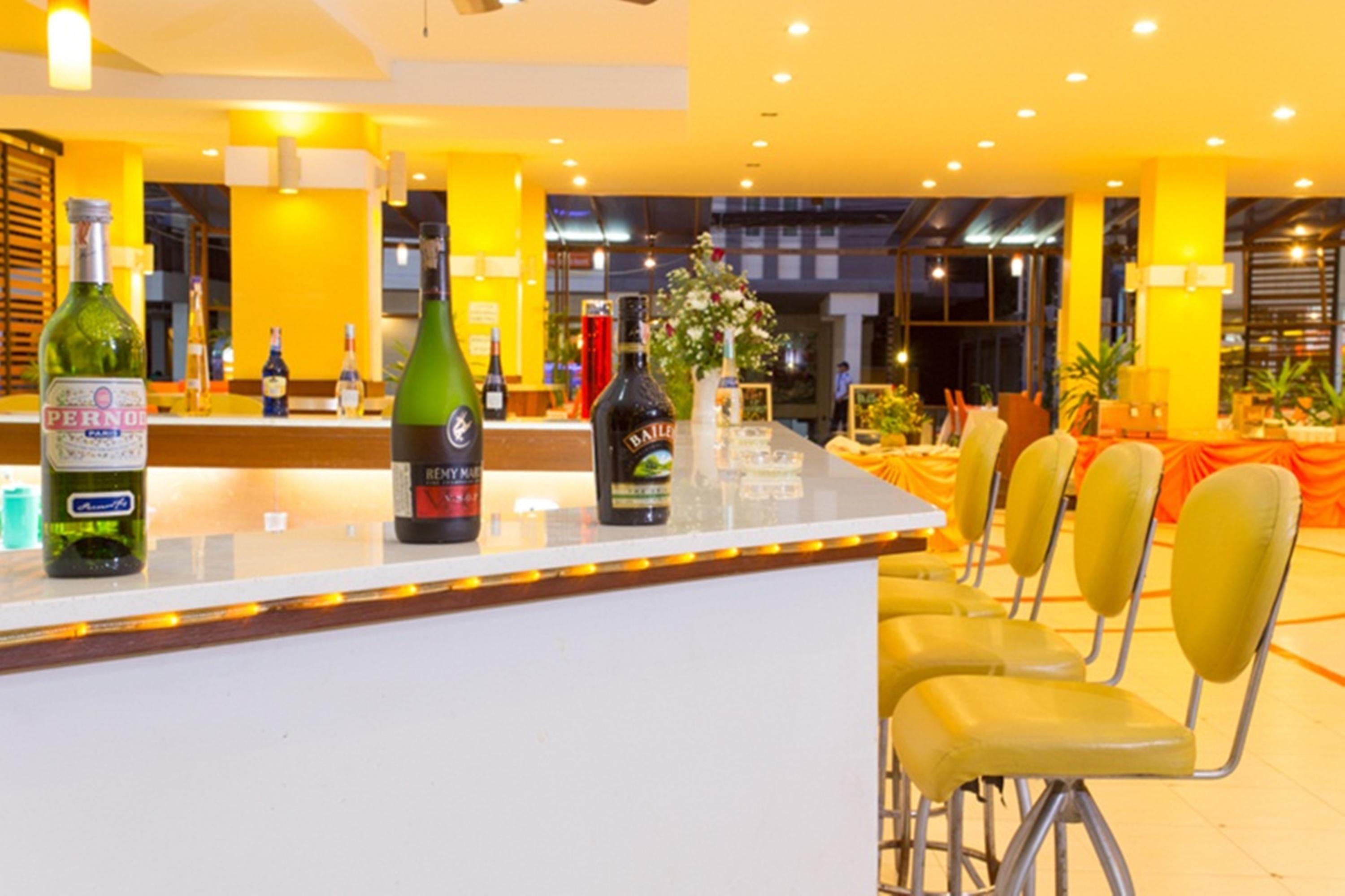 Eastiny Plaza Hotel Pattaya Luaran gambar
