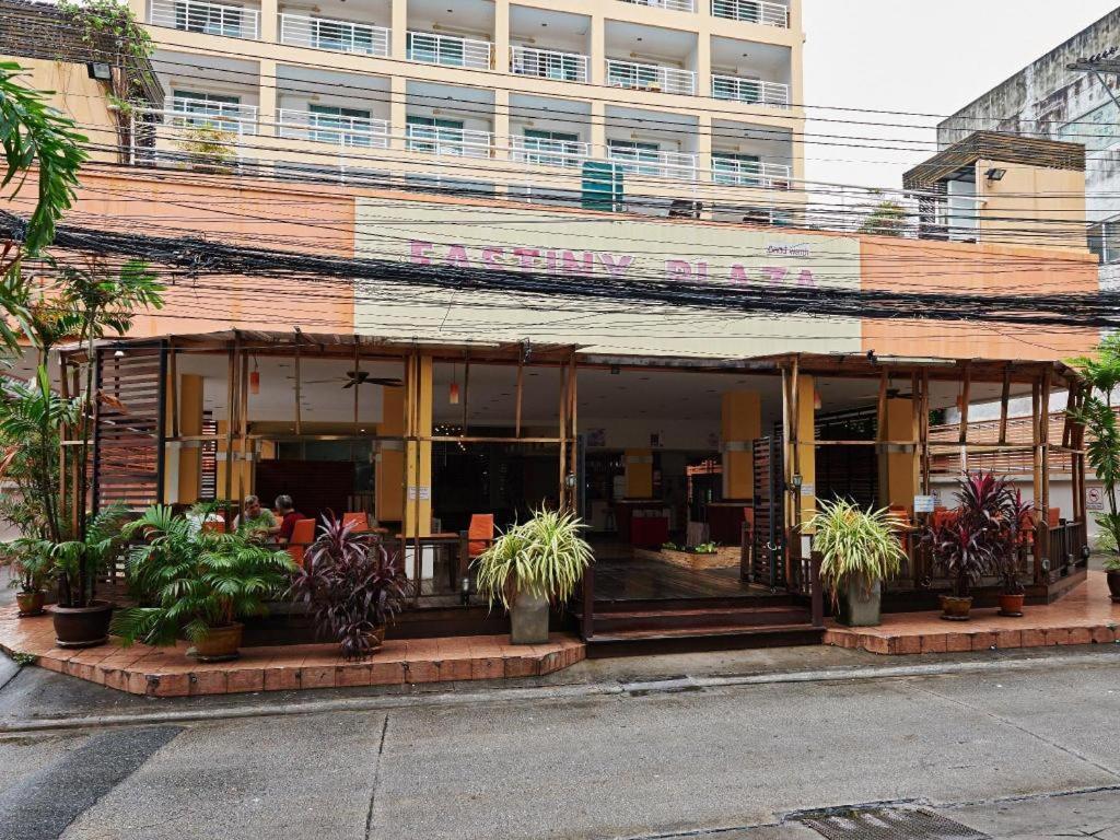 Eastiny Plaza Hotel Pattaya Luaran gambar