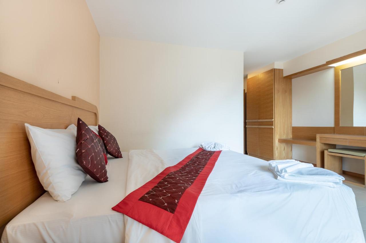 Eastiny Plaza Hotel Pattaya Luaran gambar