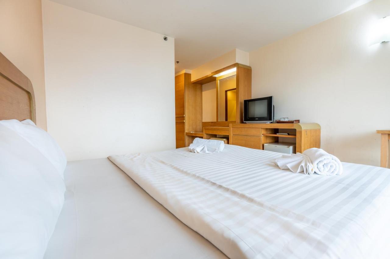 Eastiny Plaza Hotel Pattaya Luaran gambar