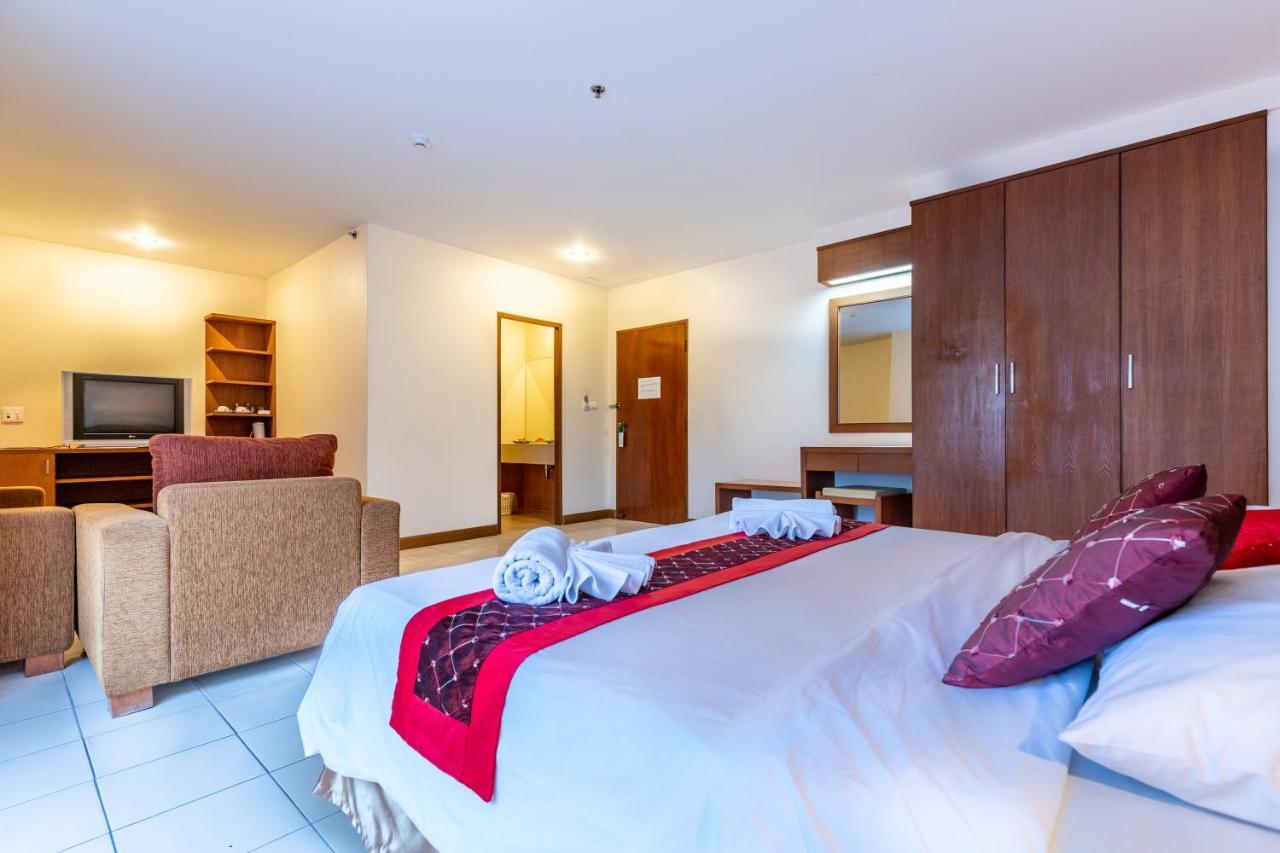 Eastiny Plaza Hotel Pattaya Luaran gambar