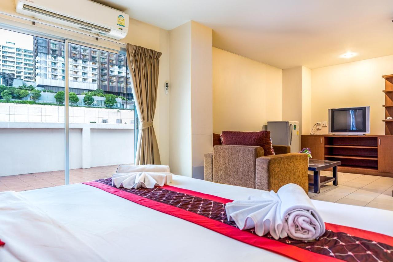 Eastiny Plaza Hotel Pattaya Luaran gambar